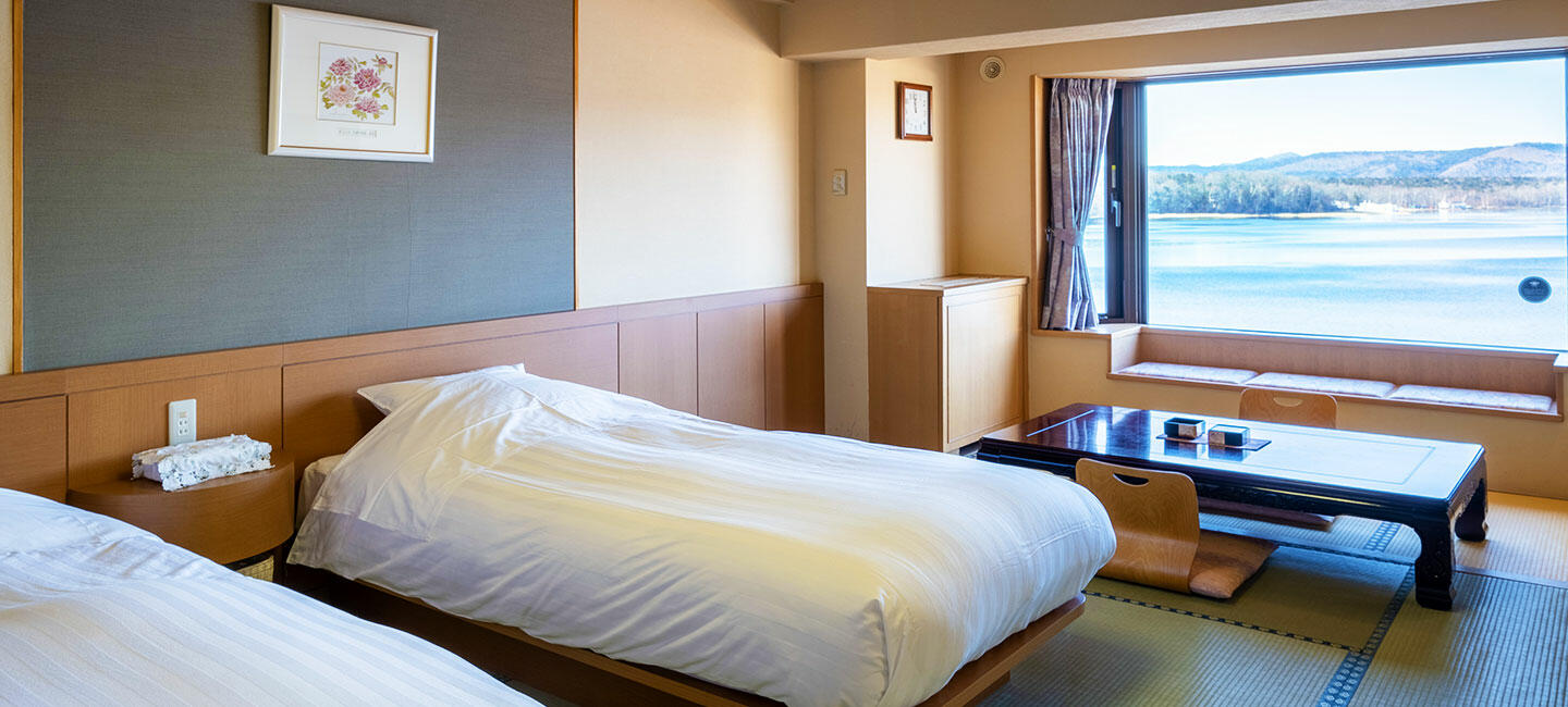 Japanese-Style Twin Room - Lake Side -